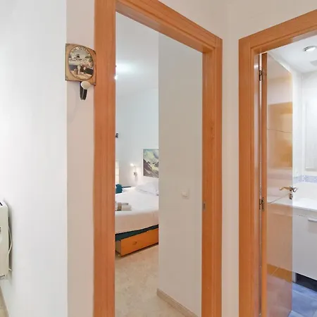 Global Properties, Practico Muy Cerca Del Mar En Puerto Apartment