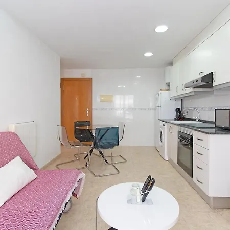 Global Properties, Practico Muy Cerca Del Mar En Puerto Apartment